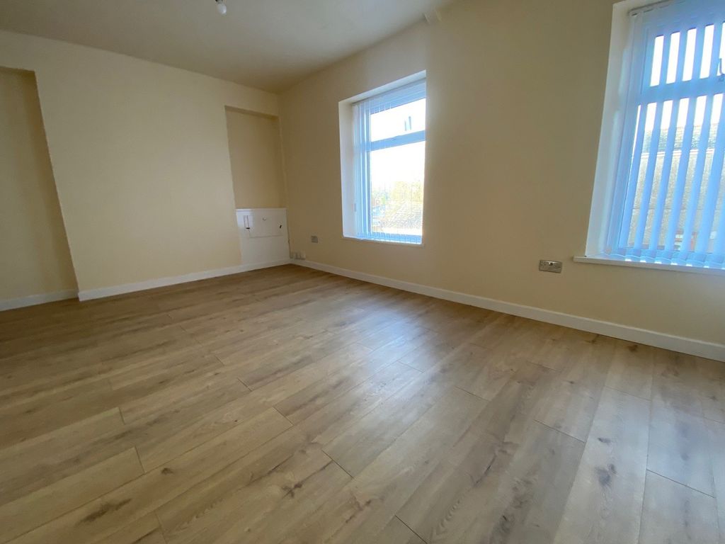 Property photo 2 of 16 Not Specified