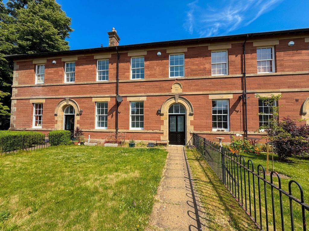 Property photo 1 of 14 Parkland Mews