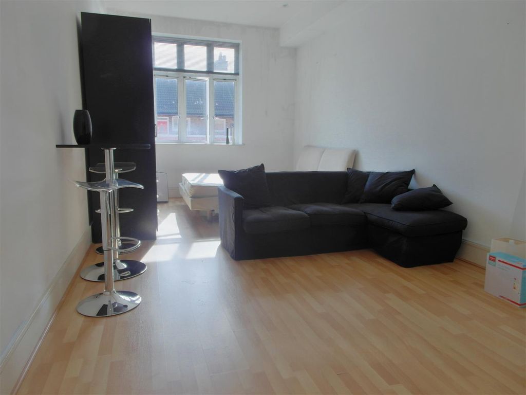 Property photo 3 of 5 Sam_3174.Jpg