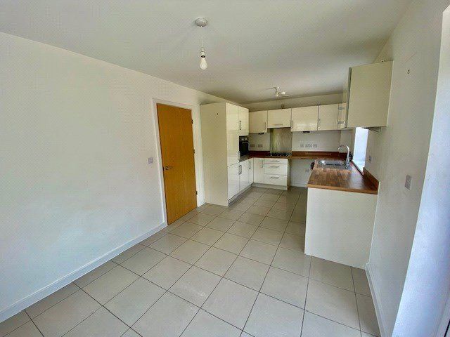 Property photo 3 of 12 Picture No. 38