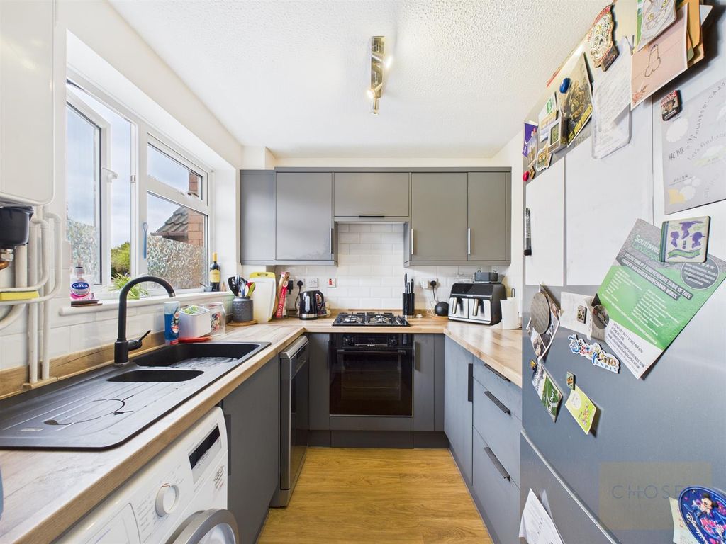 Property photo 2 of 13 Cam01118G0-Pr0346-Still002.Jpg