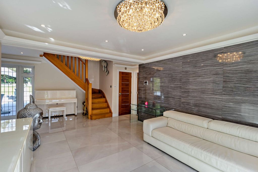 Additional image 11 of 5 bed detached house for saleSouth View Road, Pinner Hill HA5
