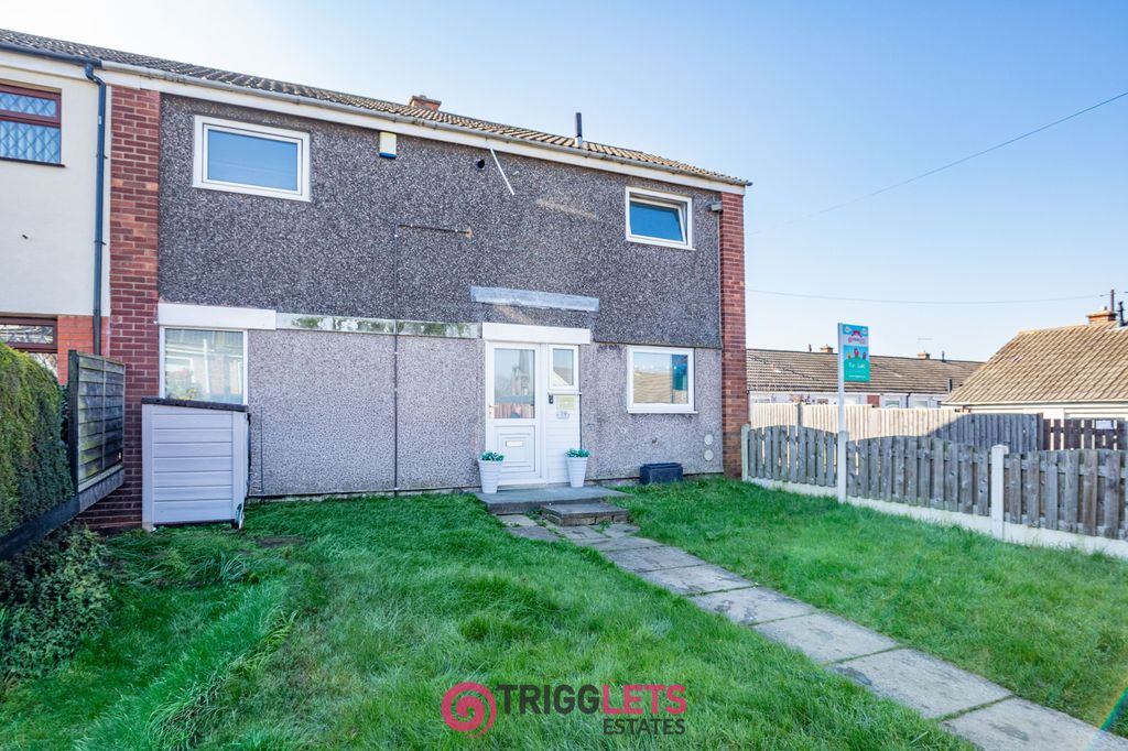 Property photo 1 of 24