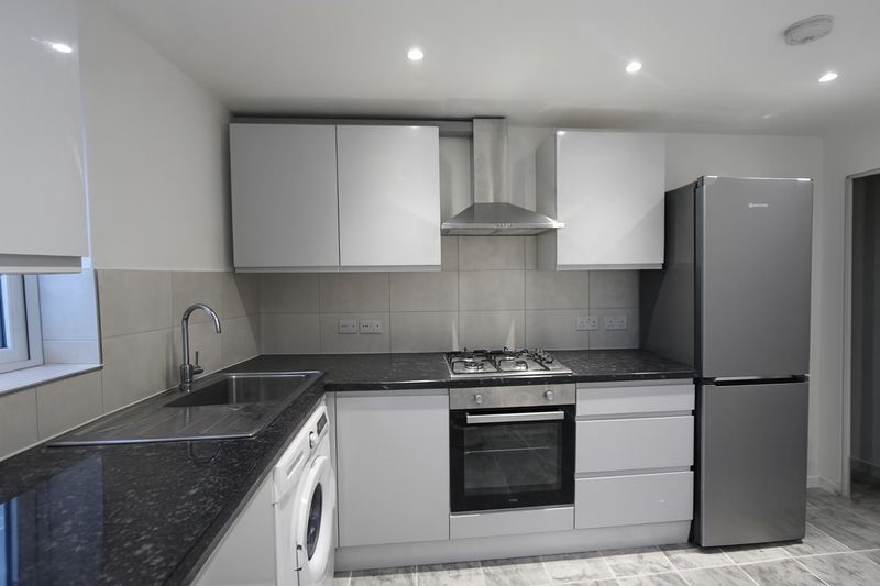 Property photo 2 of 6 Photo 7