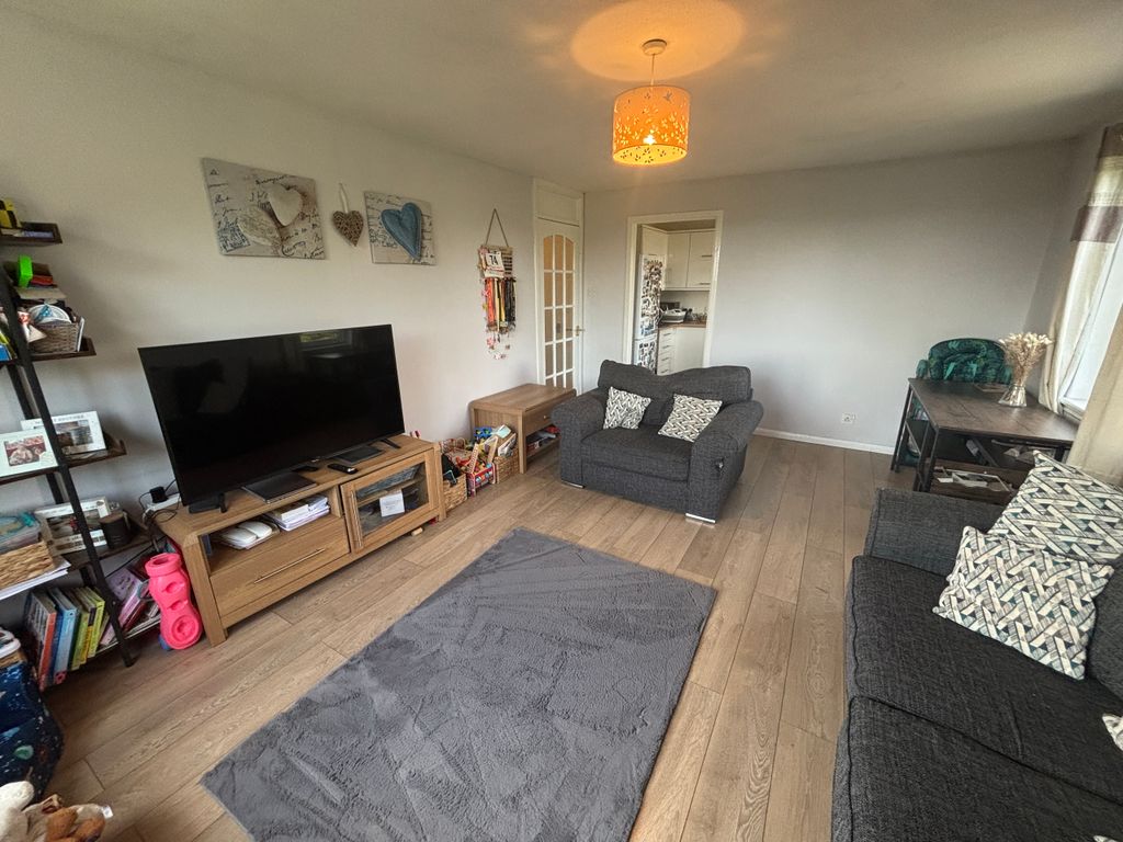 Property photo 3 of 9 3.Jpg