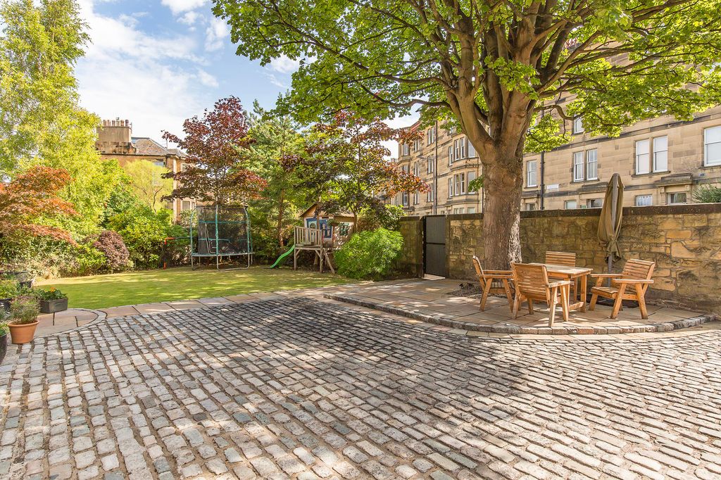 Additional image 24 of 3 bed flat for saleMerchiston Crescent, Edinburgh EH10