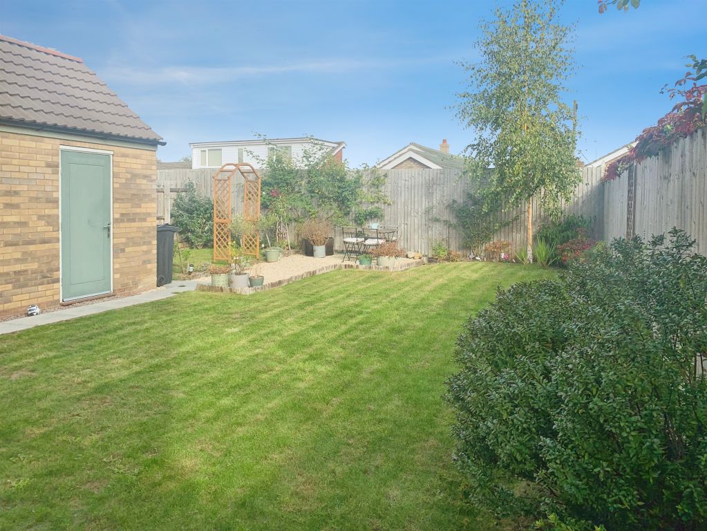 Property photo 3 of 5