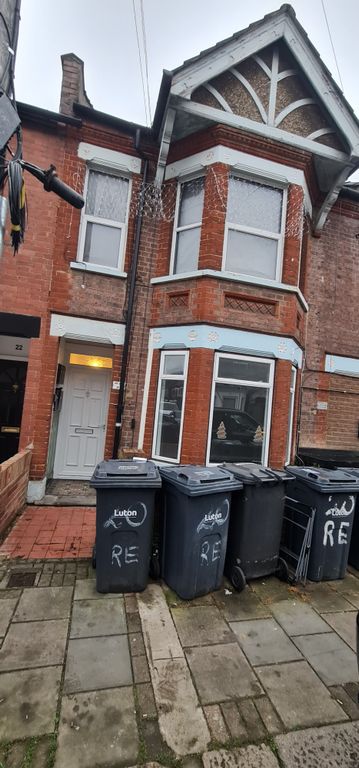 Property photo 1 of 14 Front View