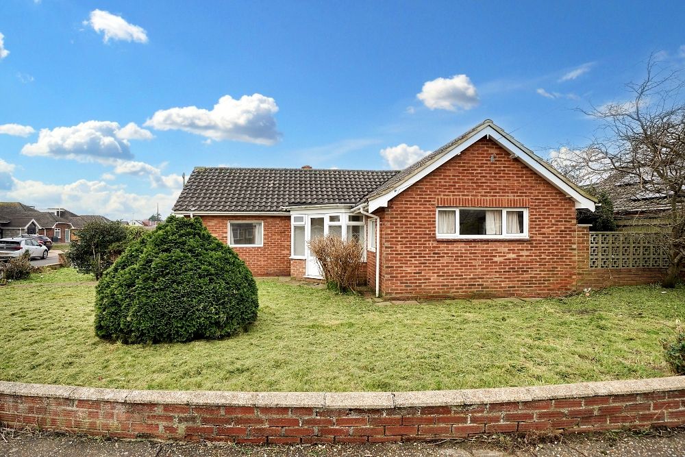 Property photo 2 of 21
