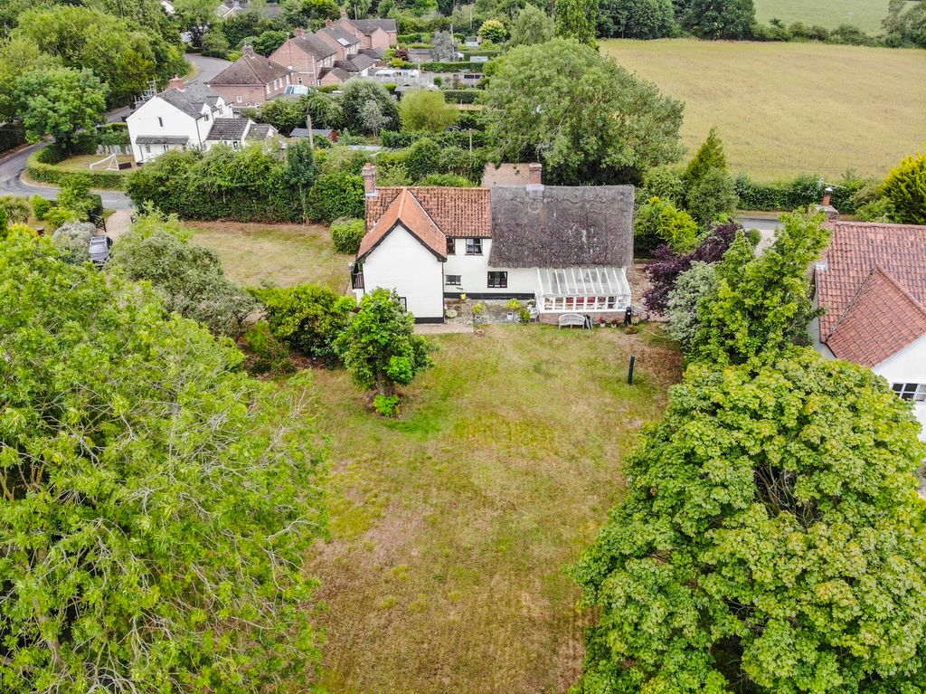 Property photo 2 of 25 Dji_0364