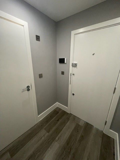 Property photo 3 of 5 30 Pioneer Entrance