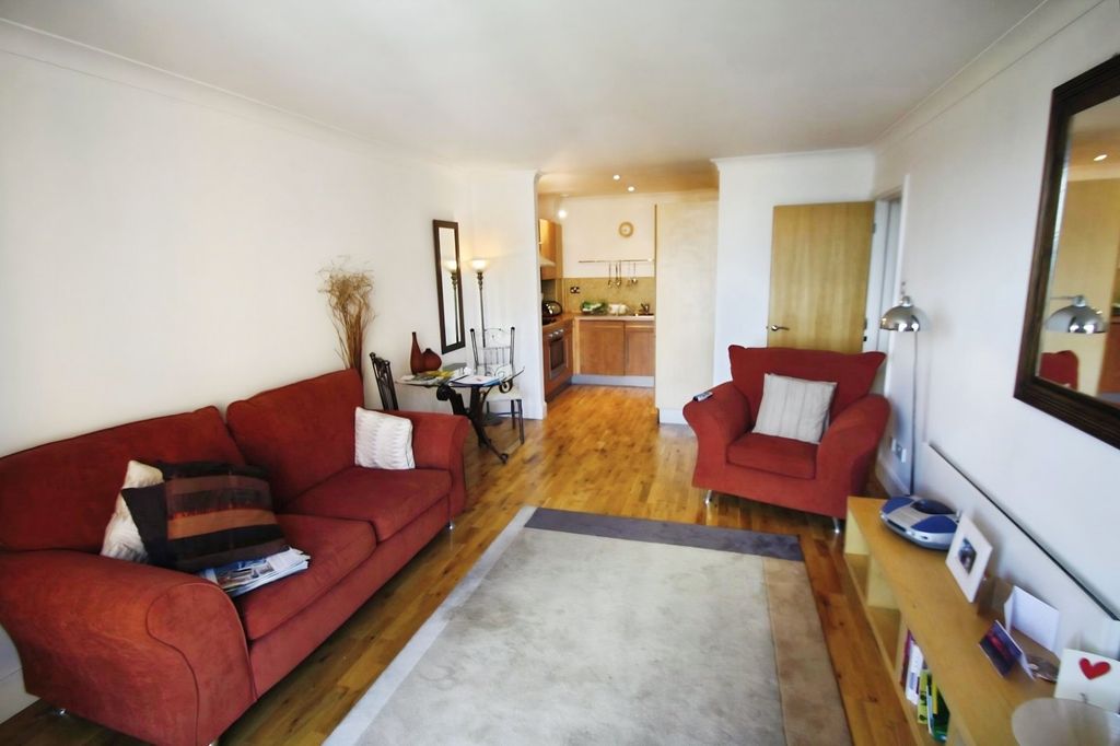 Property photo 1 of 5 Picture No. 12