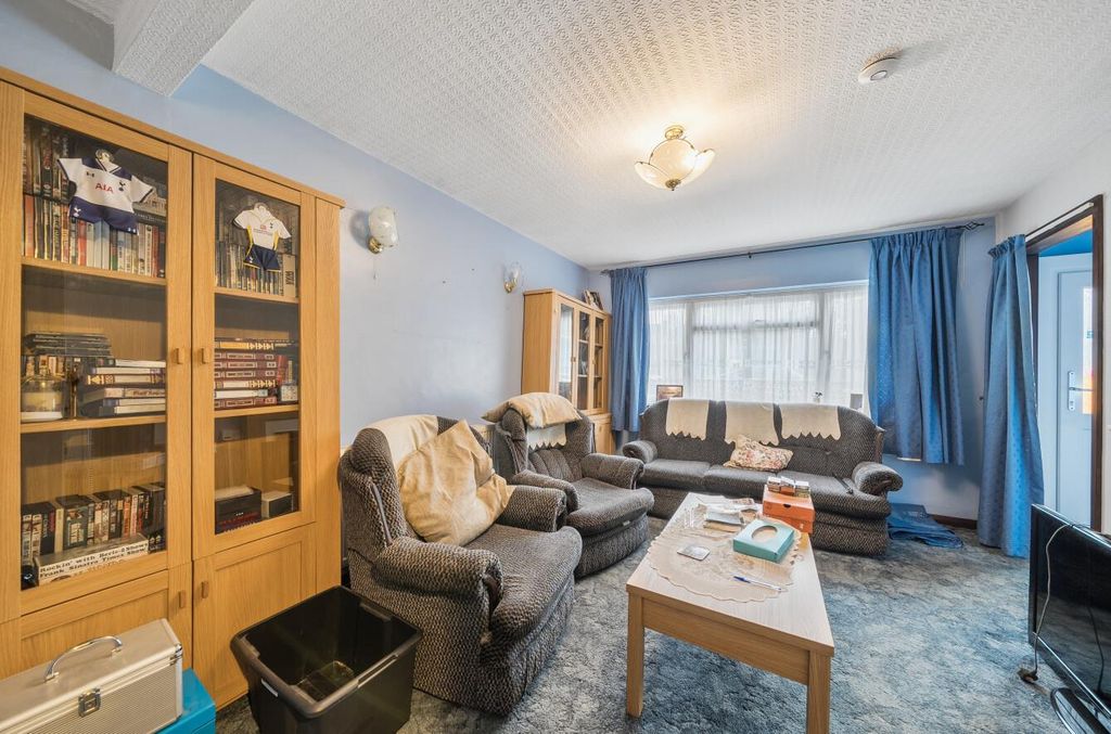 Property photo 2 of 11 Davidson Frost-Wellings, Dfw, College Road, Harrow