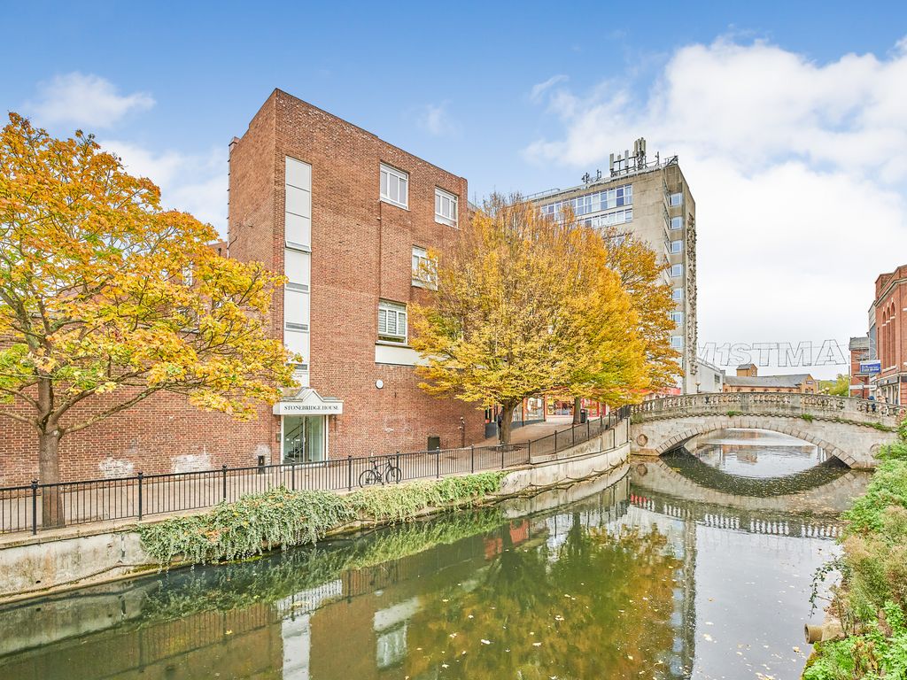 Property photo 1 of 7