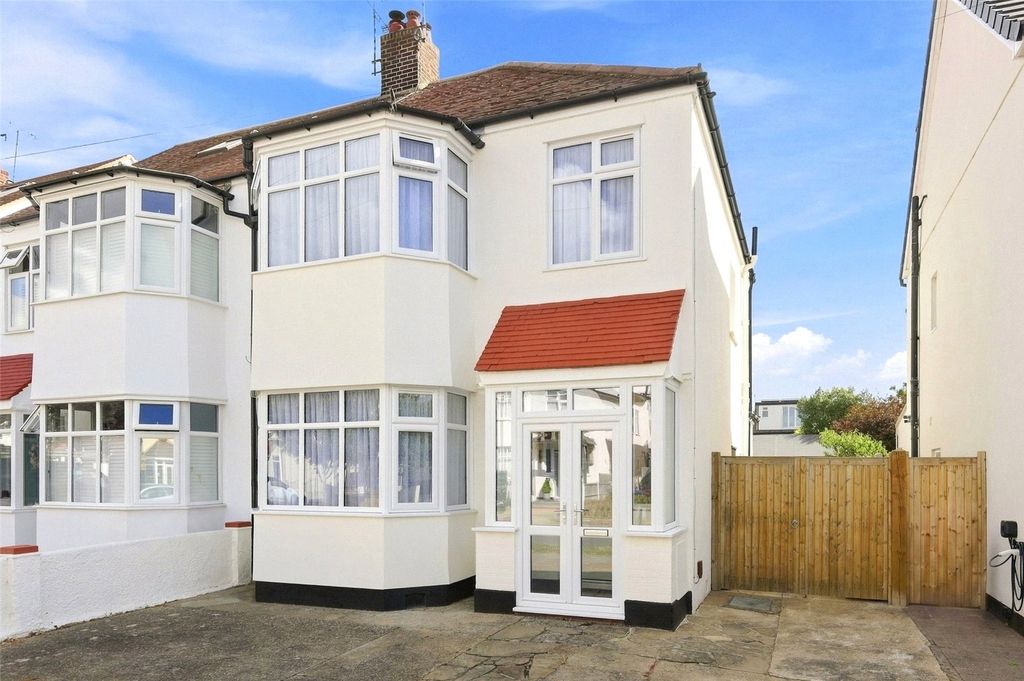 Property photo 1 of 20 Picture No. 35