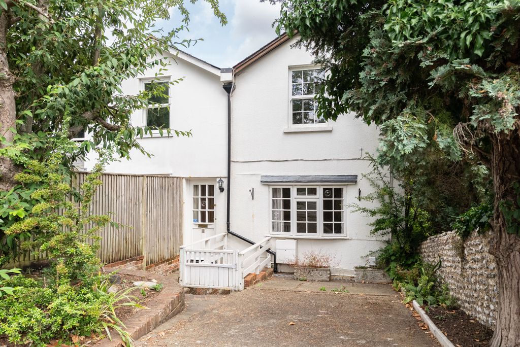 Property photo 1 of 11 Dsc04244