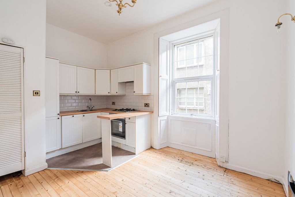 Property photo 3 of 14 Property Image 3