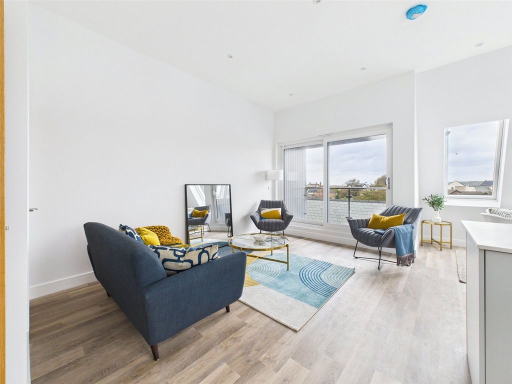 Property photo 3 of 15 Picture No. 15