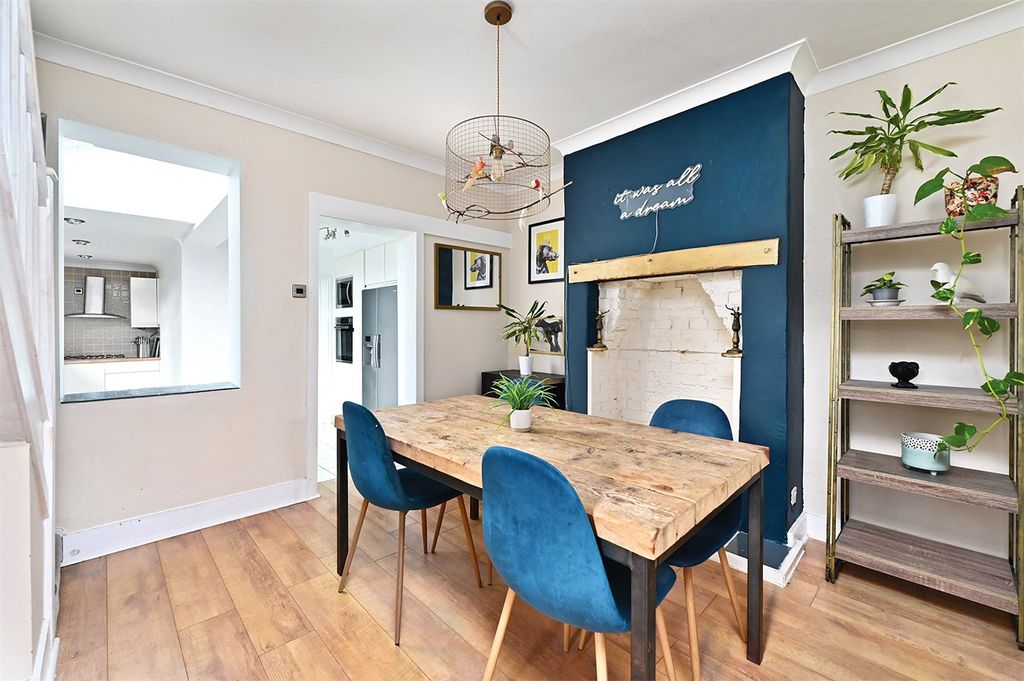 Property photo 2 of 13 Picture No. 07