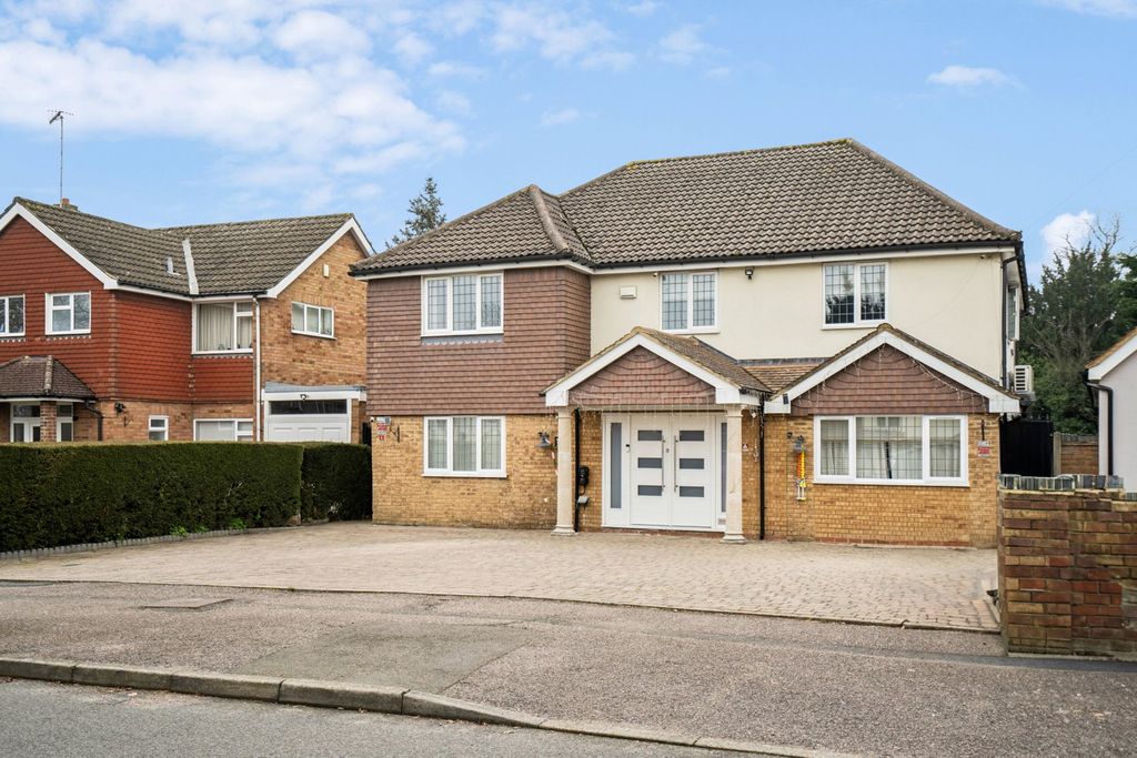Property photo 1 of 21