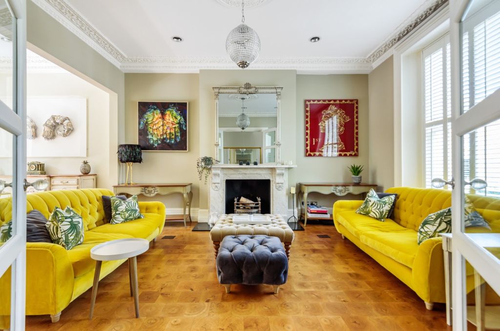 Property photo 2 of 20 62B2Eba6A36De-l-8637