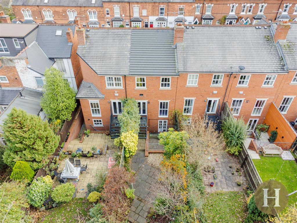 Property photo 3 of 40 Hadleigh Estate Agents-56.Jpg