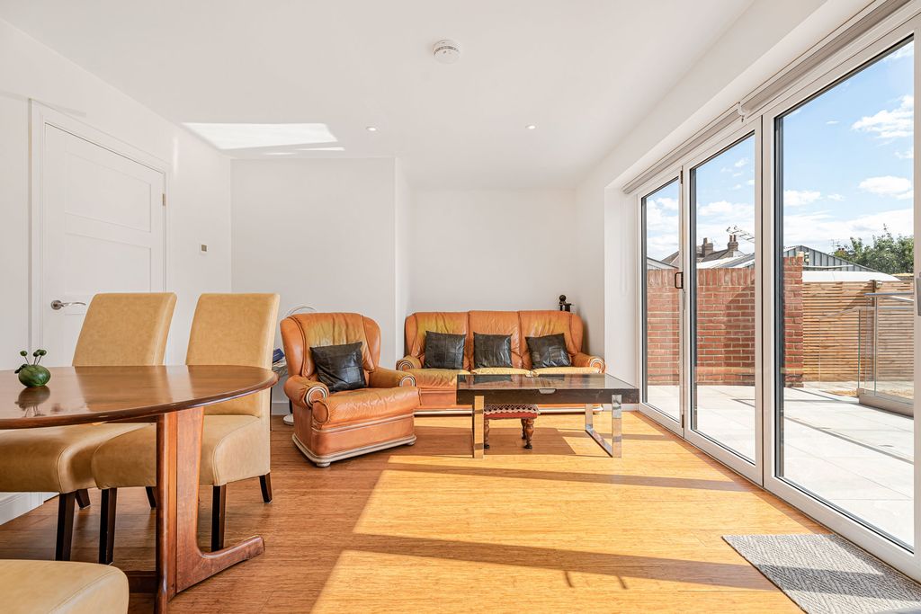 Property photo 2 of 33 Reception Room