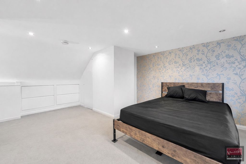 Property photo 2 of 15 Littleton 3