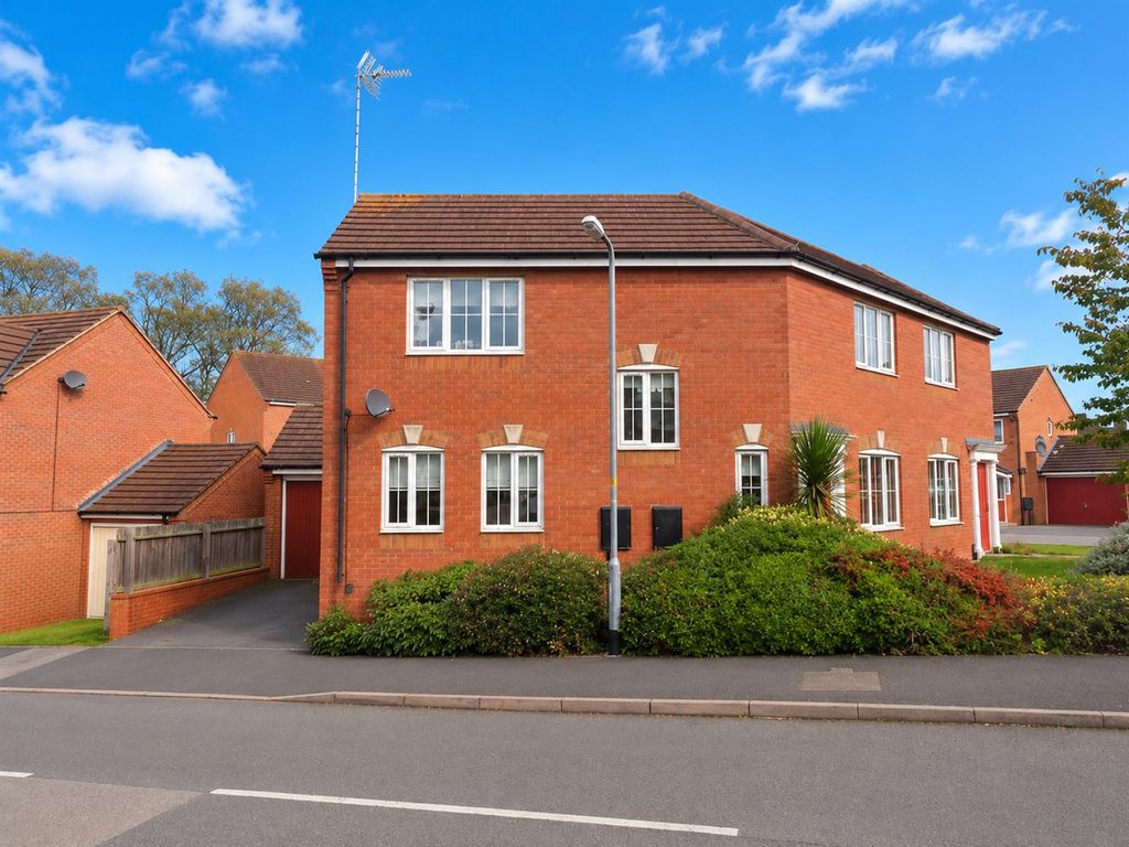 Property photo 1 of 21 1E9513E3-F969-4Bdb-B2ce-54ce5E70c10F.Png