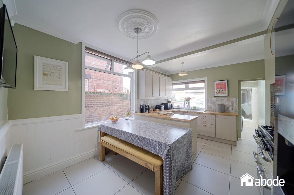Property photo 3 of 30 7 Park View-29.Jpg