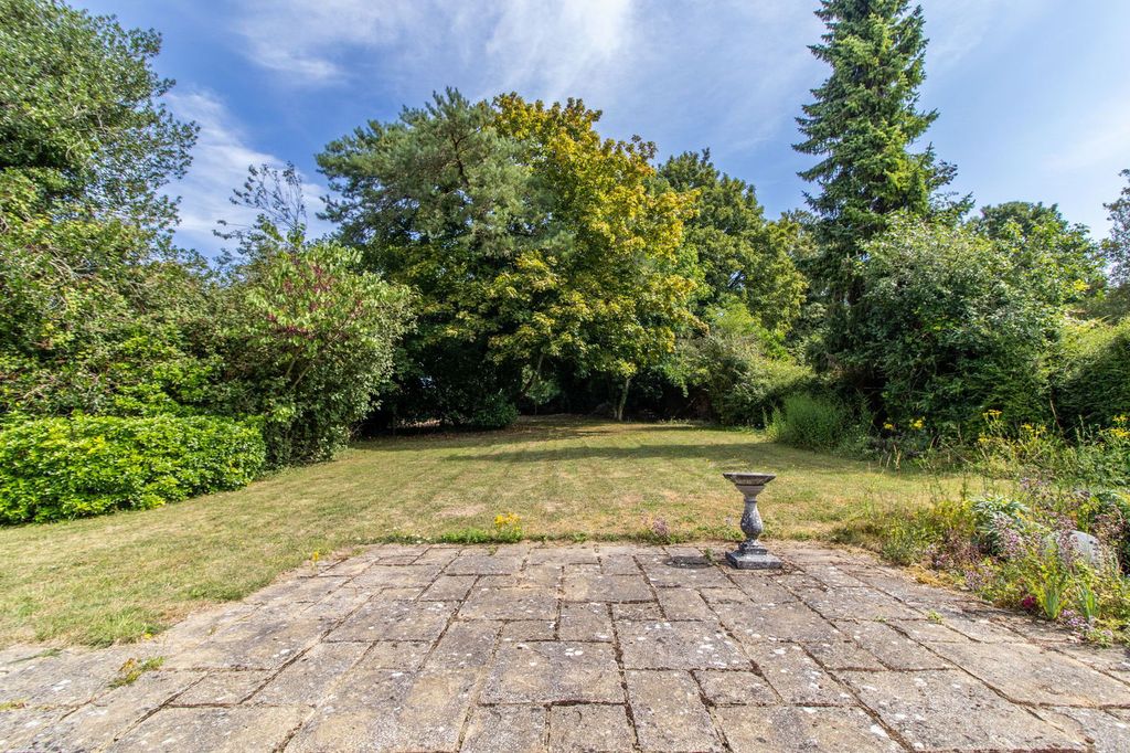 Property photo 3 of 16