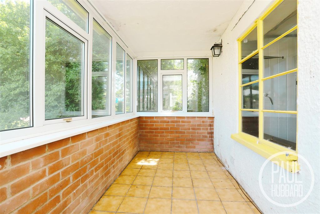 Property photo 2 of 11 Img_2848.Jpg