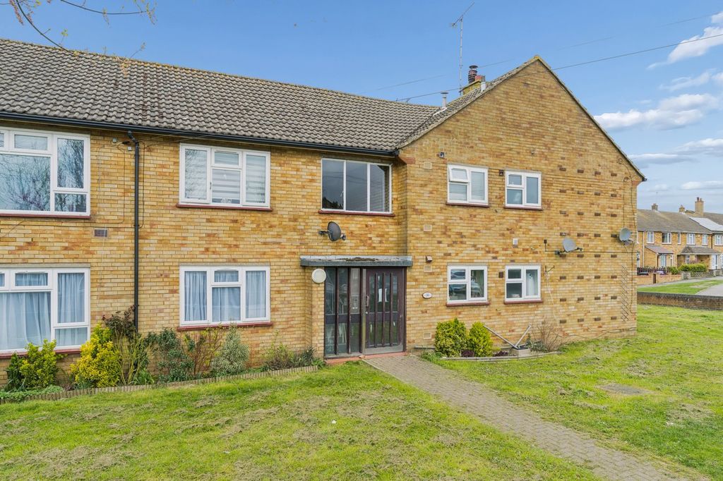 Property photo 1 of 18