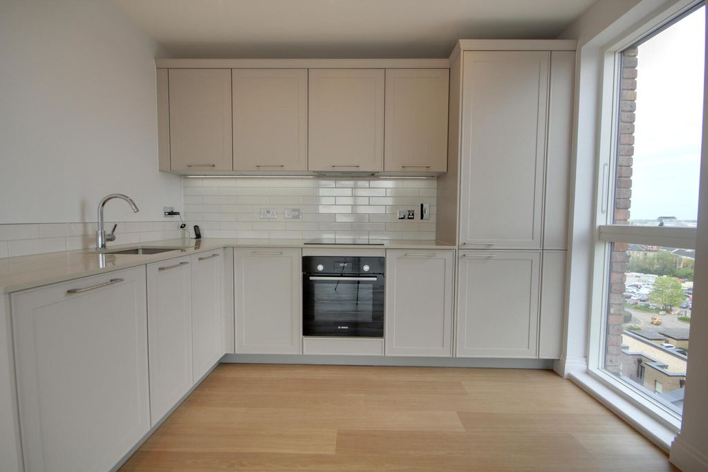 Property photo 2 of 8 Picture No. 05