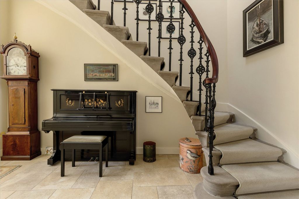 Additional image 12 of 3 bed flat for saleDanube Street, Stockbridge, Edinburgh EH4