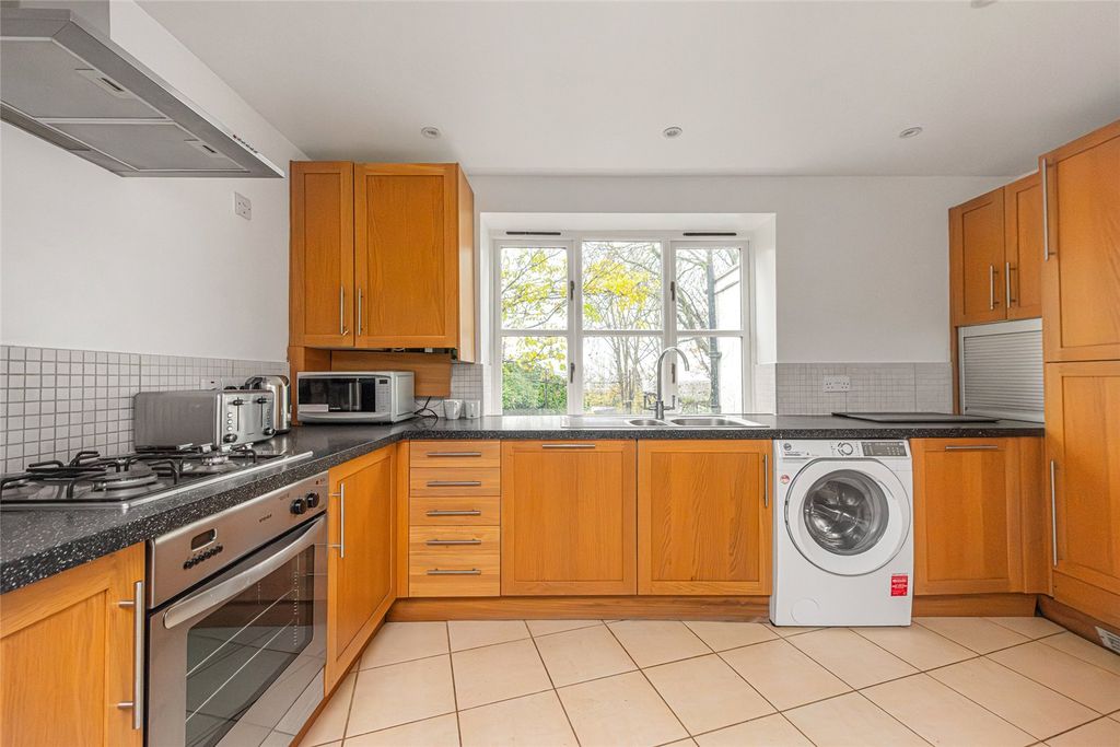 Property photo 3 of 13 Picture No. 04