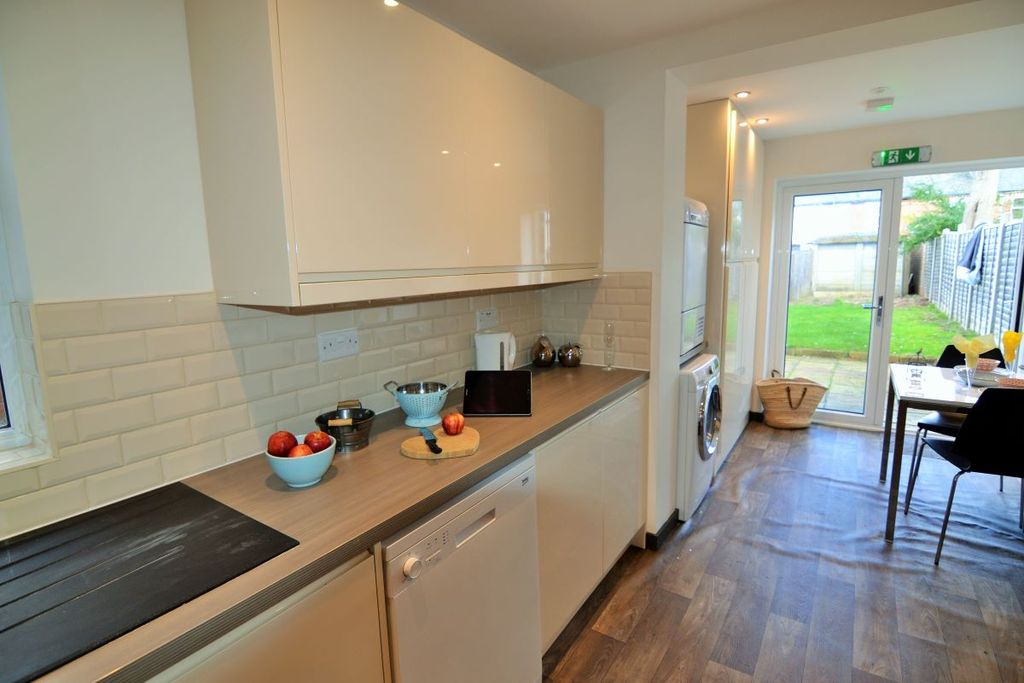 Property photo 3 of 12 3