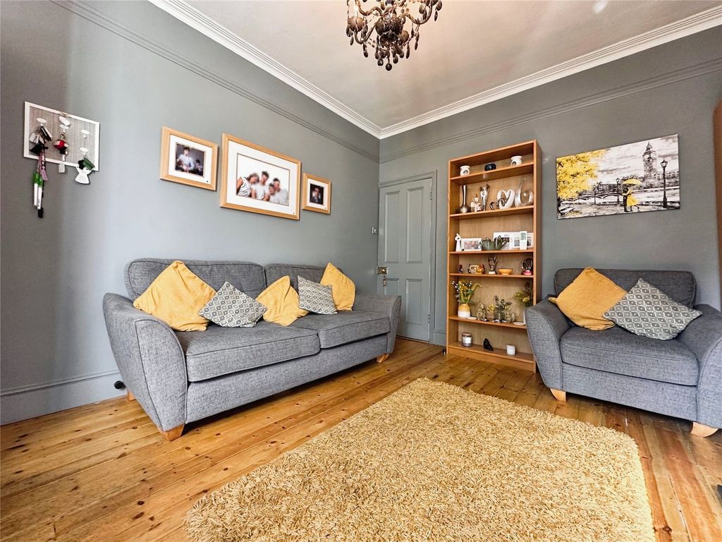 Property photo 3 of 16 Living Room