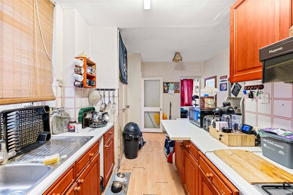 Property photo 2 of 12 Picture No. 07