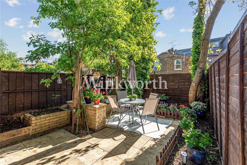 Property photo 2 of 9 Picture No. 07