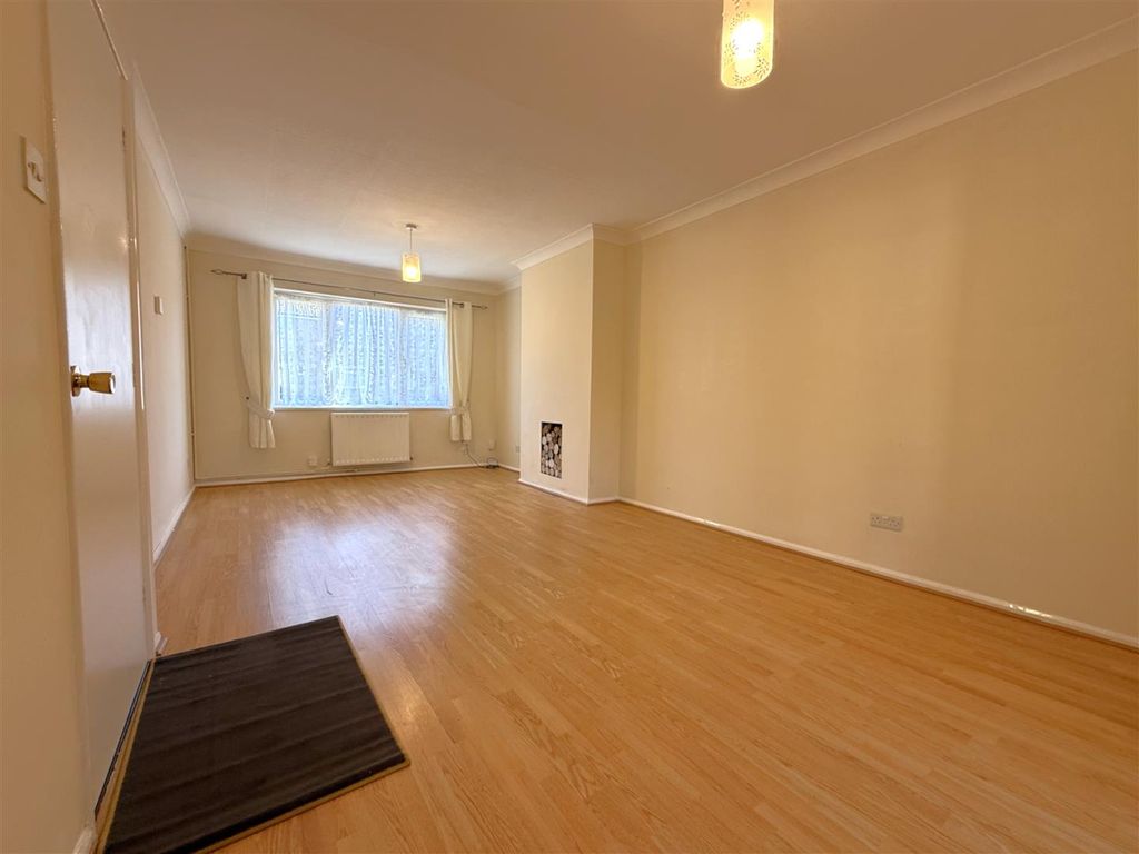 Property photo 3 of 18 Img_1440.Jpg