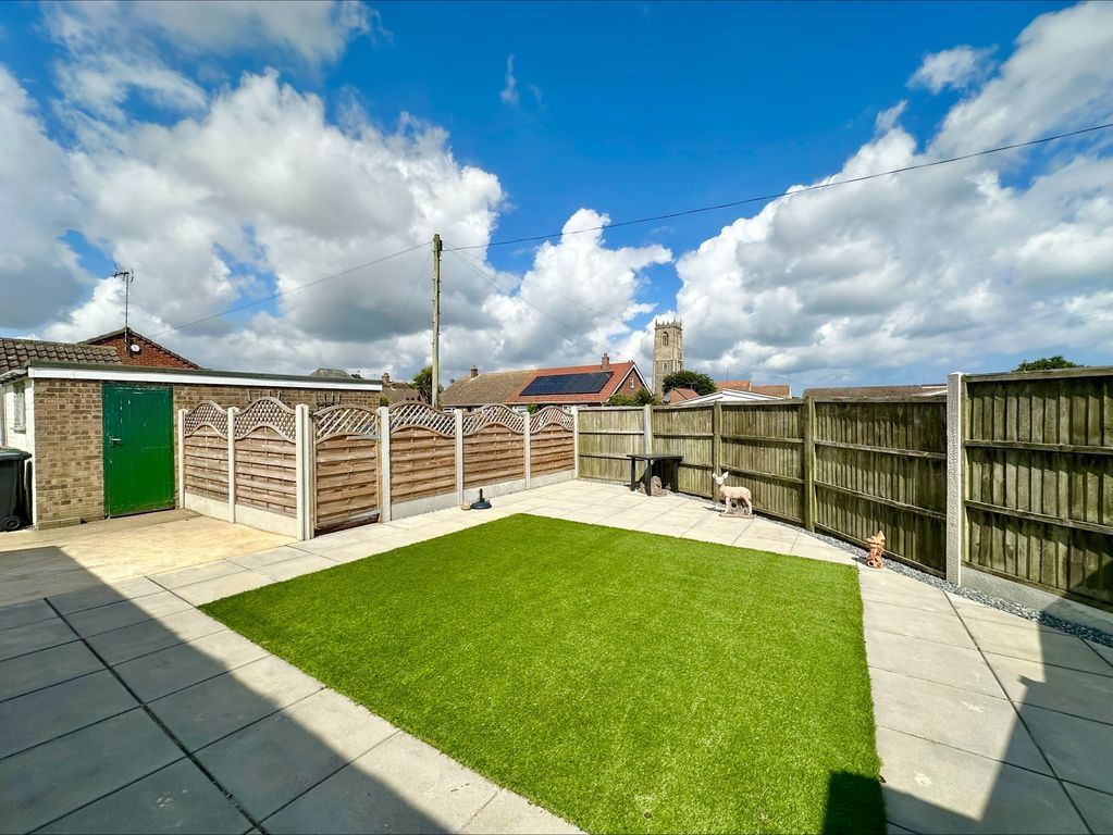 Property photo 2 of 16