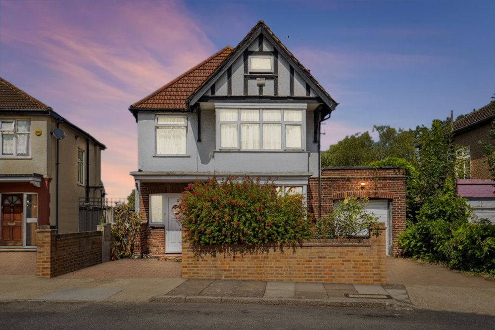 Property photo 1 of 16