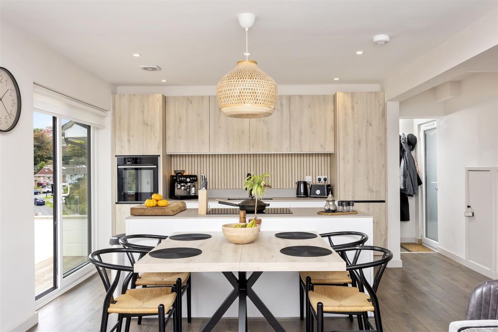 Property photo 1 of 26 Kitchen/Dining Room