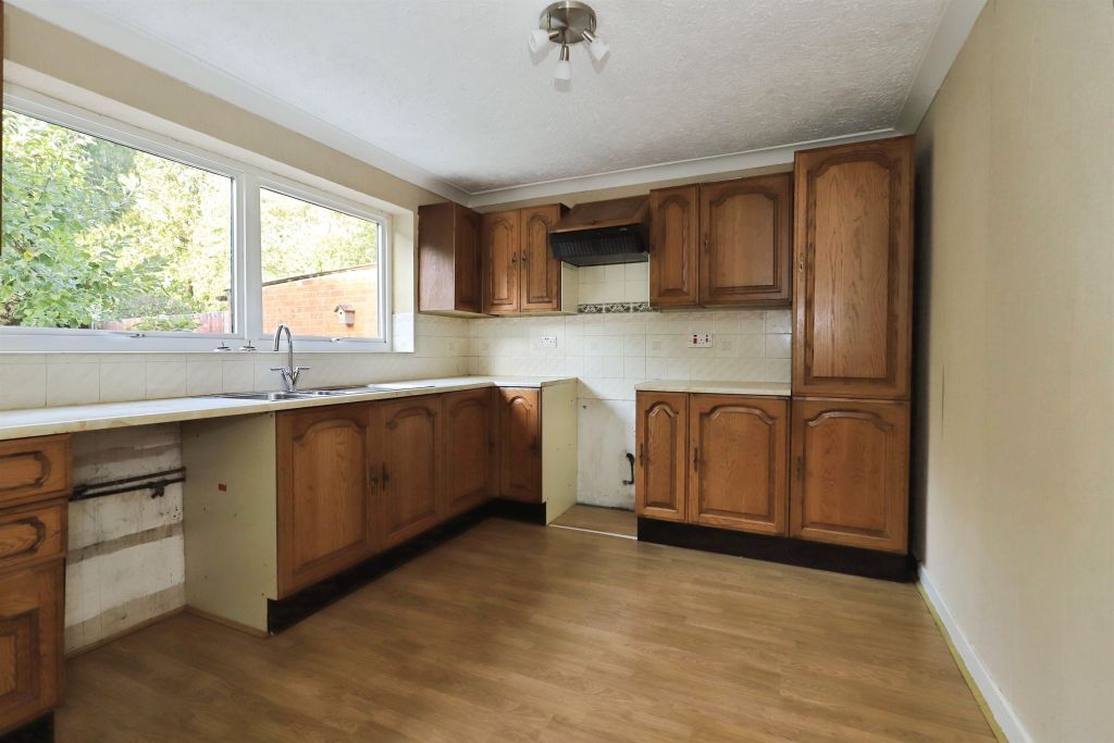 Property photo 3 of 22