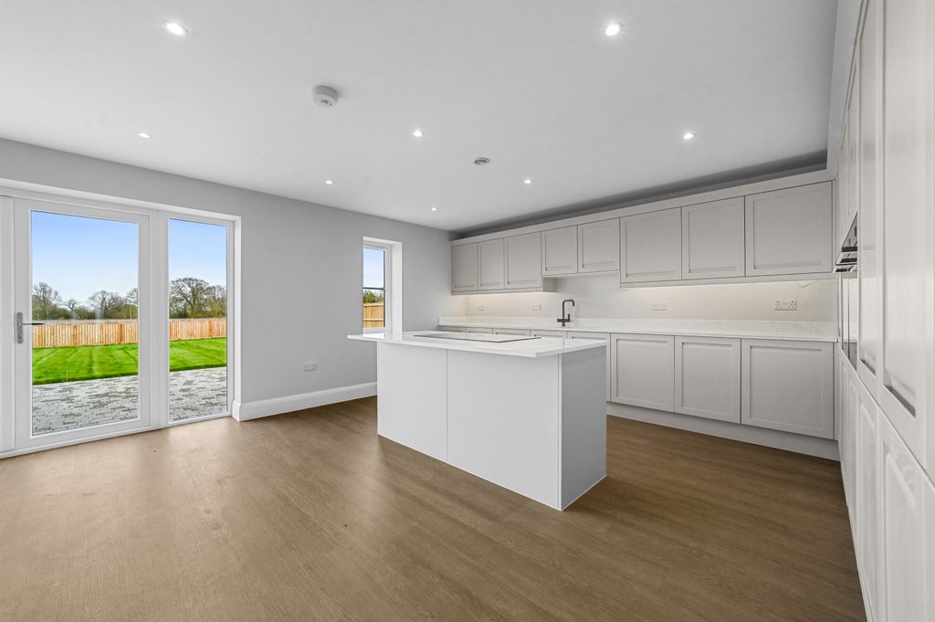 Property photo 2 of 34 Pt-Ja-Meadowview-21