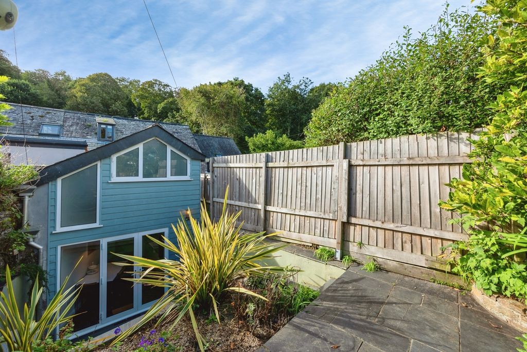 Property photo 3 of 20 Pbox-Img.Jpg