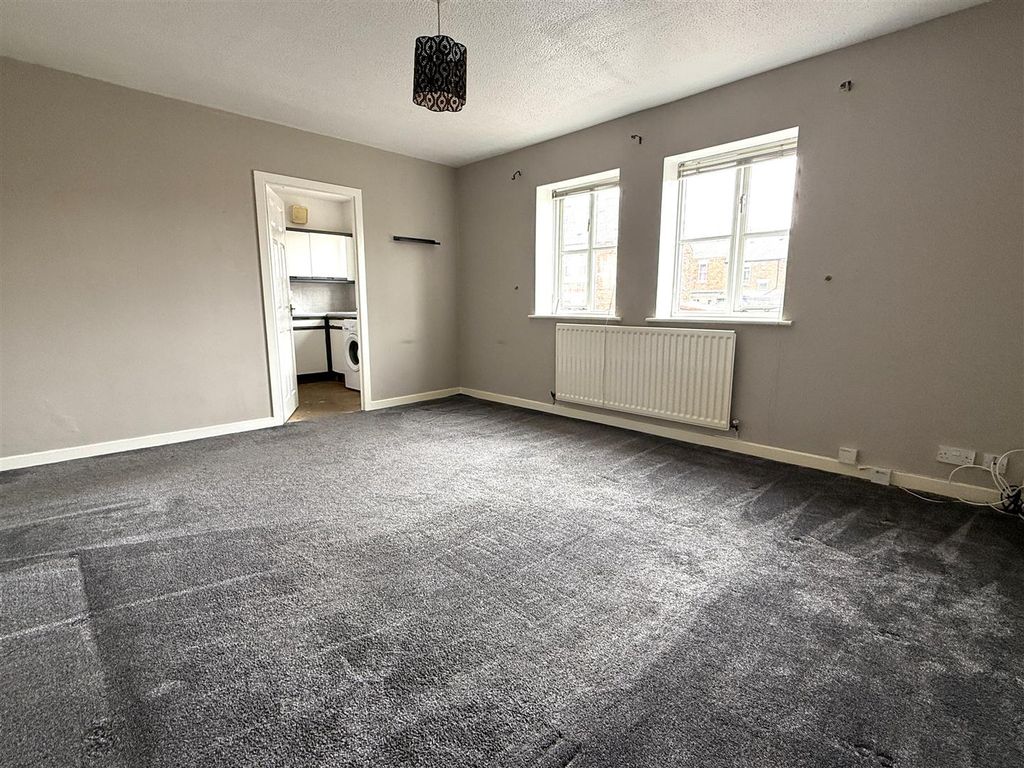 Additional image 6 of 2 bed flat for salePinewood, Hebburn NE31