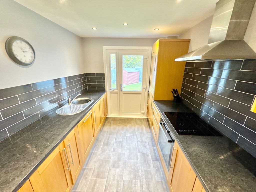 Property photo 3 of 31 Img_1871