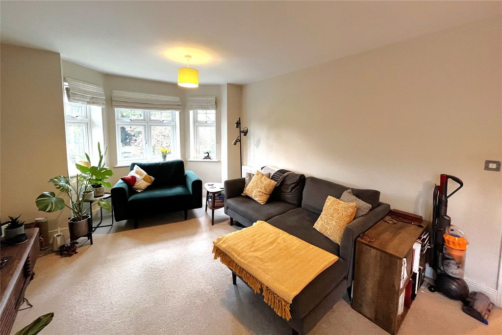 Property photo 3 of 10 Picture No. 05